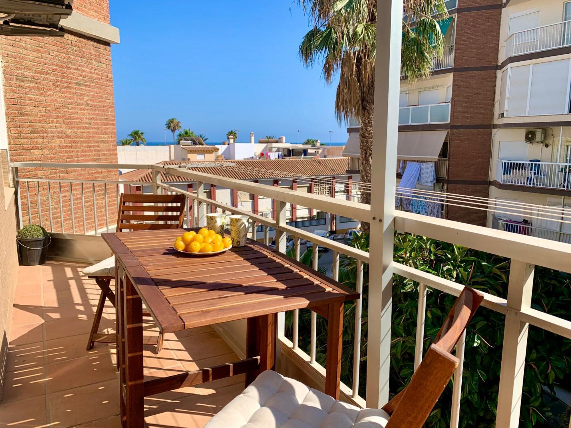 En La 2A Linea En Torre Del Mar Apartment Ngoại thất bức ảnh